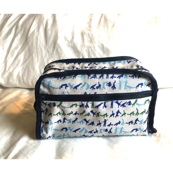 Toiletry Bag Travel Organizer Case Cosmetic Parce - Picture 1 of 3